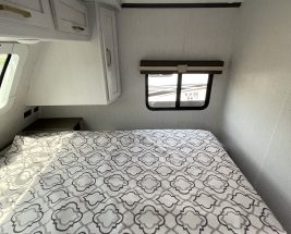 Camper 2022 ASTORIA 2203RB interior