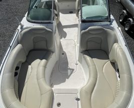 NauticStar NC 8048 DN boat interior area