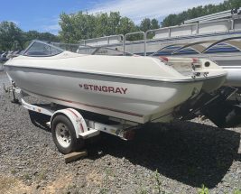 Stingray NC5312CD Boat back side view