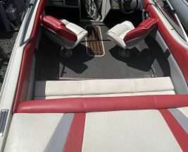 Stingray NC5312CD Boat Interior